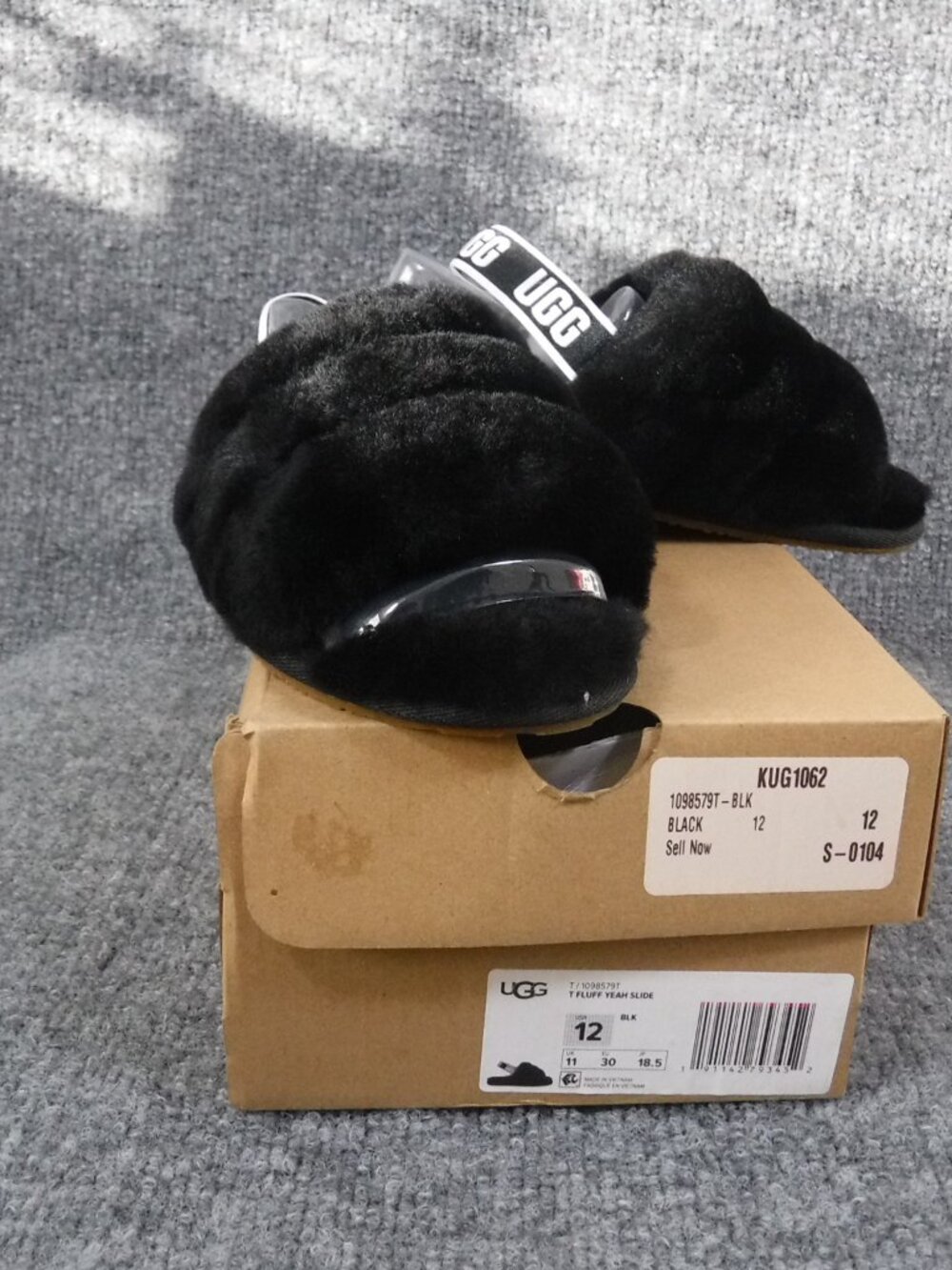 UGG Kids Black Fluffy Slides Slippers Size 12